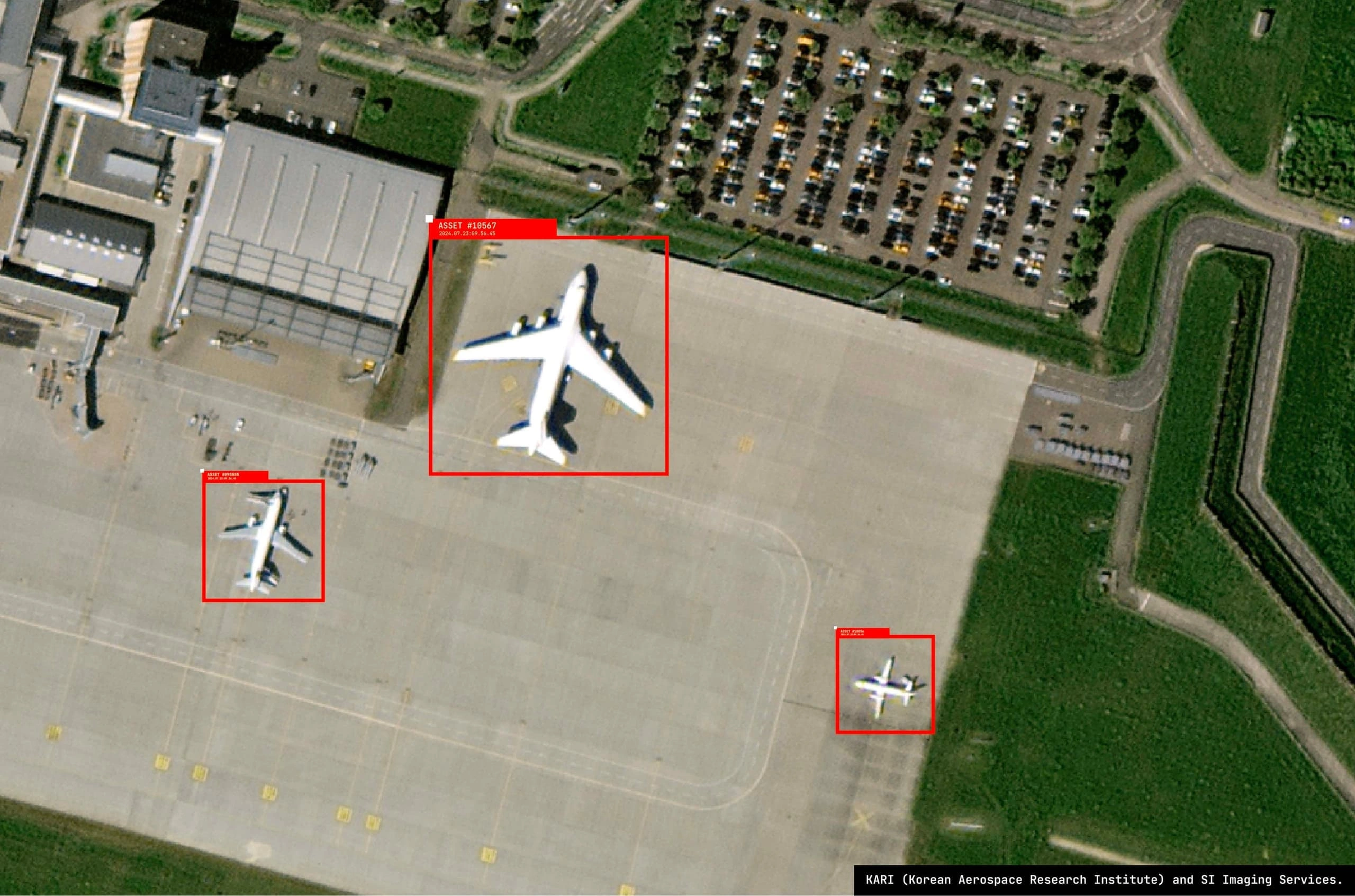 Satellite imagery with ML object detection highlighting aircraft on an airfield