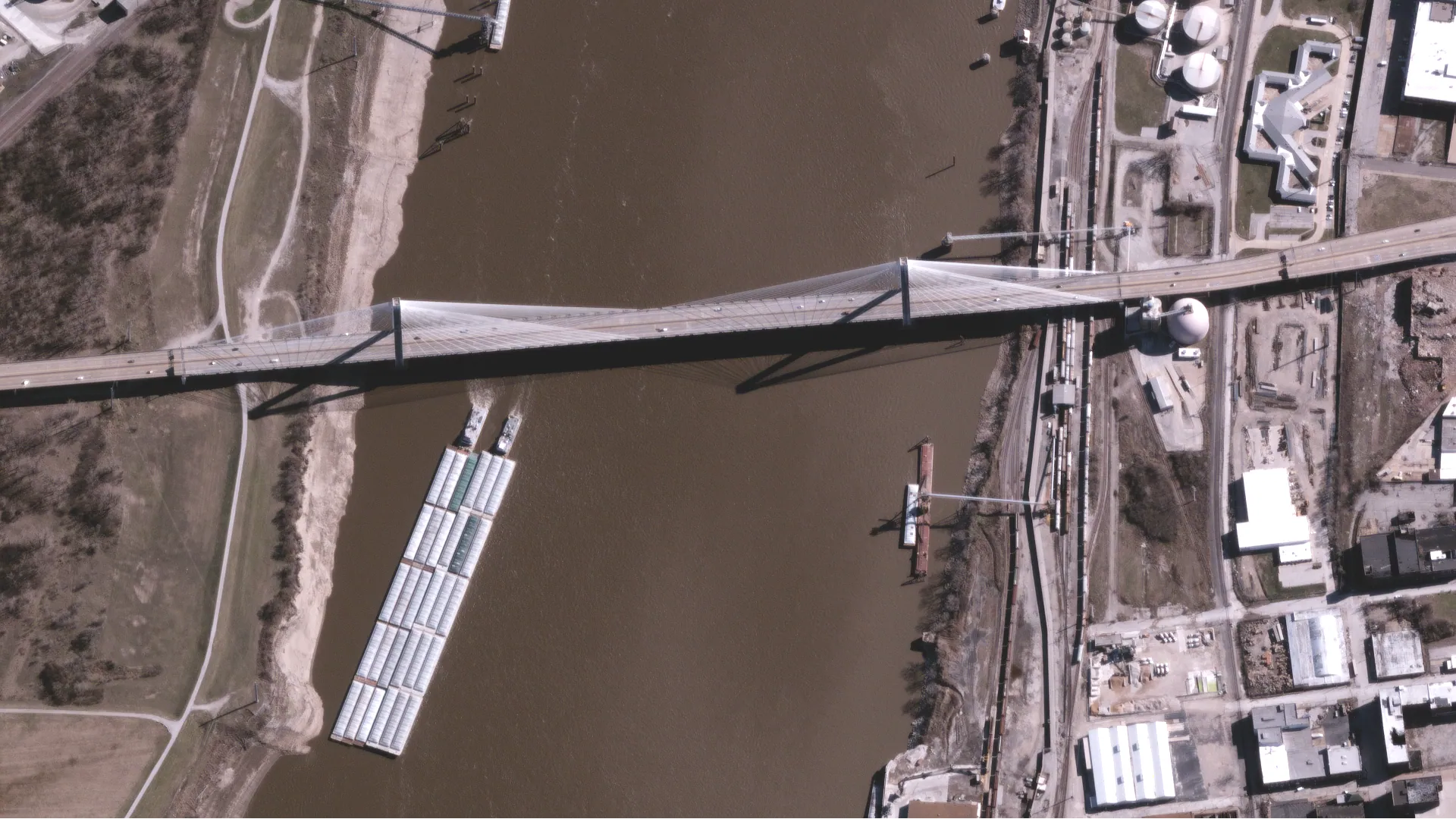 St. Louis bridge from satellite
