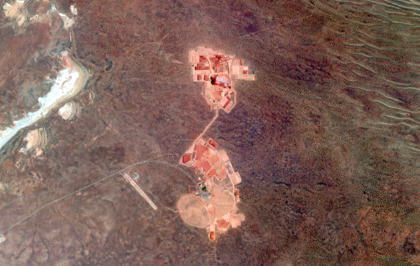 Wyvern true colour RGB satellite image of a mine site in South Australia.