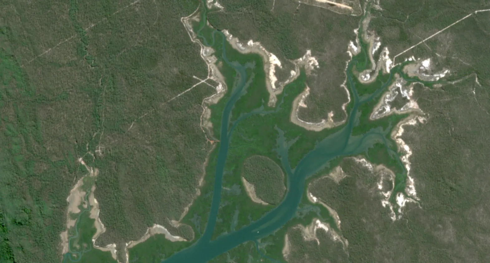 Sentinel‑2 image over Gladstone from 2025 showing changes since 2020.