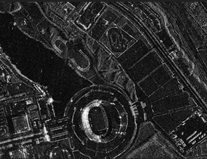KOMPSAT‑5 SAR image demonstrating cloud‑penetrating radar backscatter.